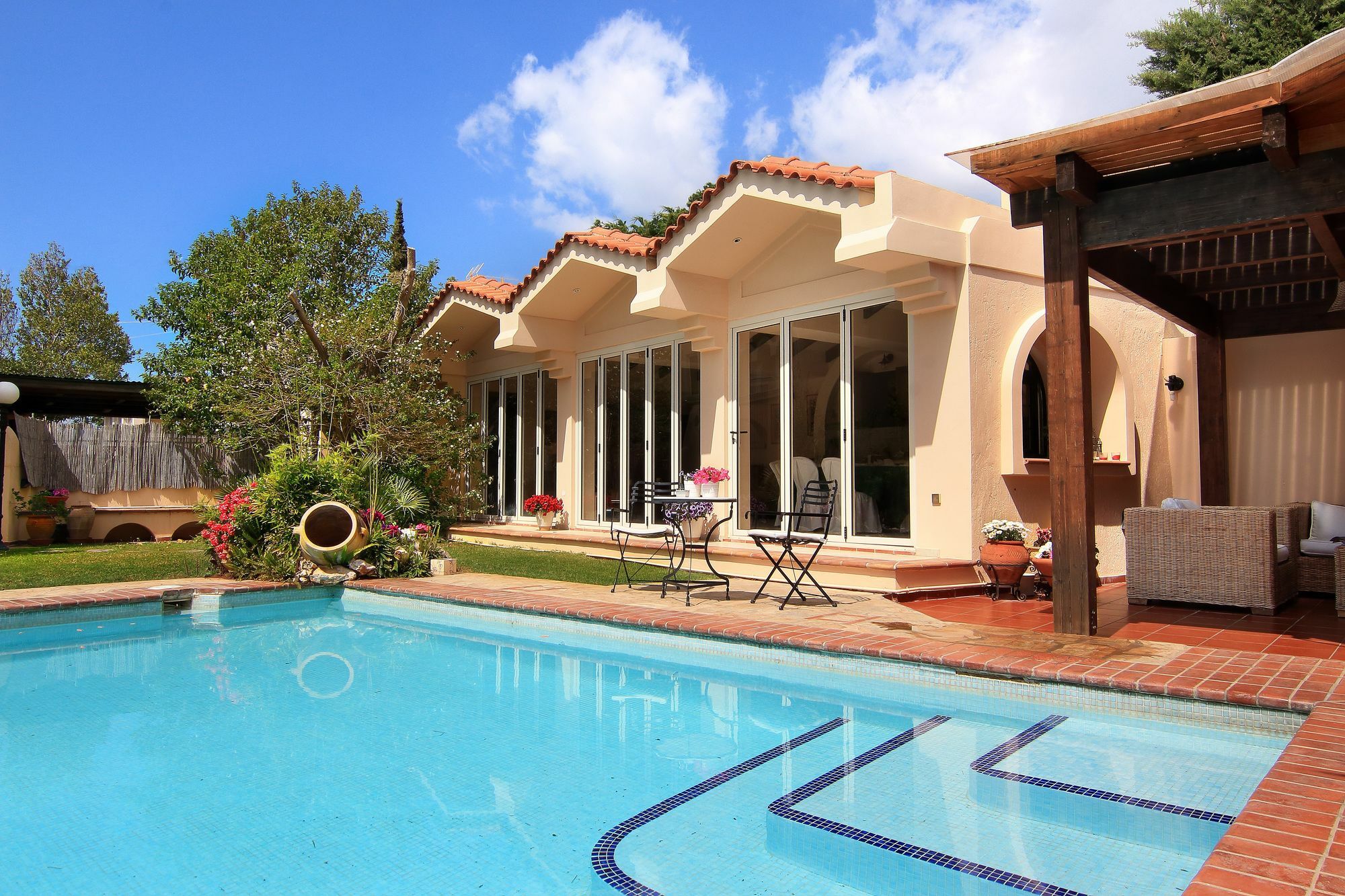 Oasis Pool House By Ghh Villa Lagonisi Bagian luar foto